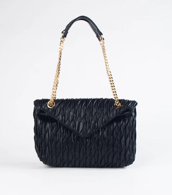 Pleated Nappa Chain Strap Bag In Black