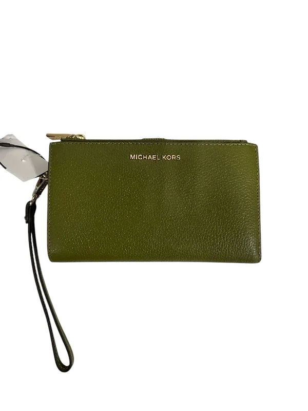 Wristlet Designer By Michael Kors, Size: Medium