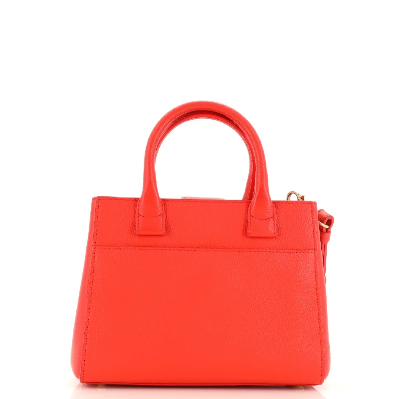 Neo Executive Tote Grained Calfskin Mini